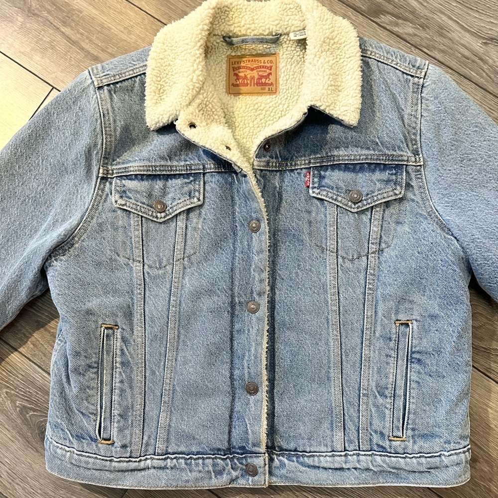 Levi’s Sherpa Lined Jean Denim Jacket